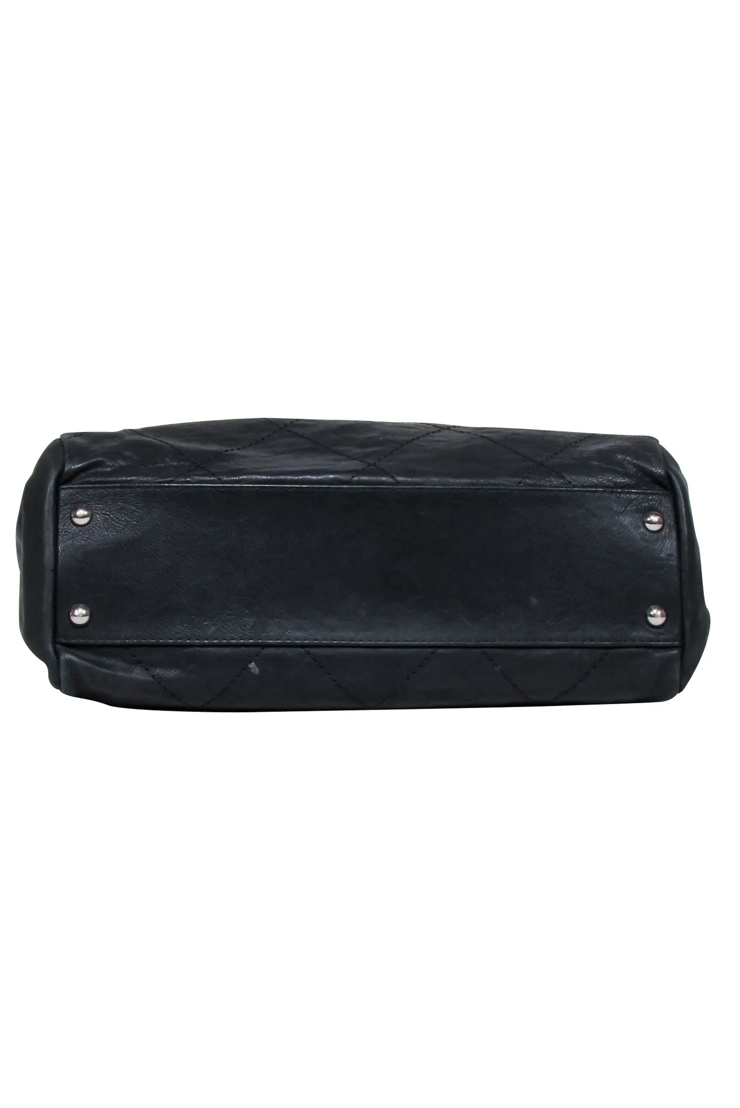 Chanel - Hamptons Accordion Flap Quilted Calfskin Shoulder Bag