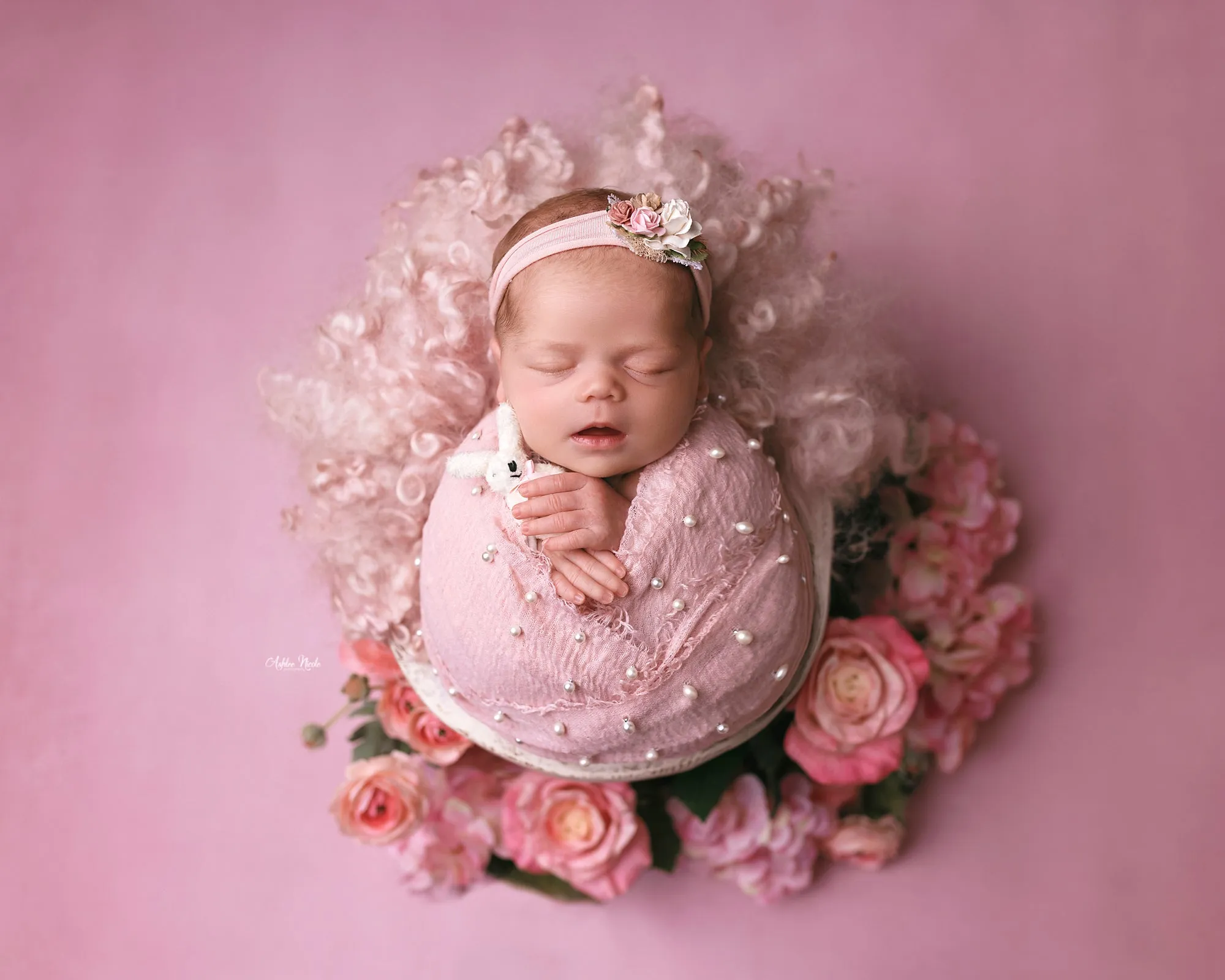 Enchanting Strawberry - Petite
