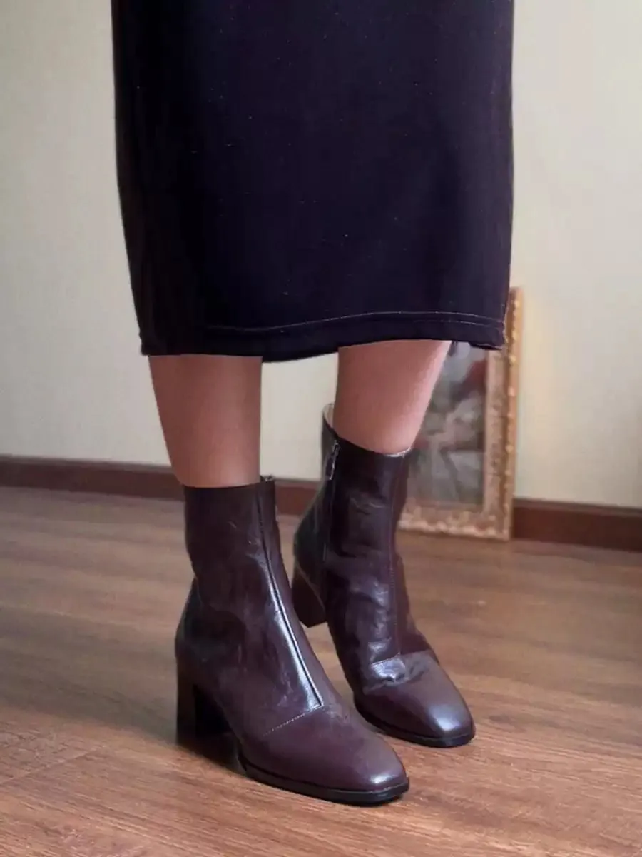 Handmade Vintage-Inspired Brown Leather Ankle Boots - Regency Era Style