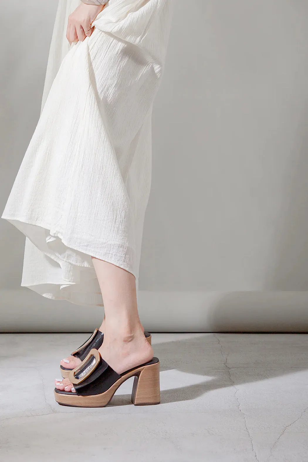 Hi Elegante Block Heel