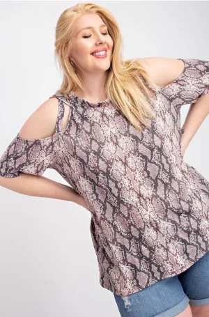 In The Desert Curvy Top