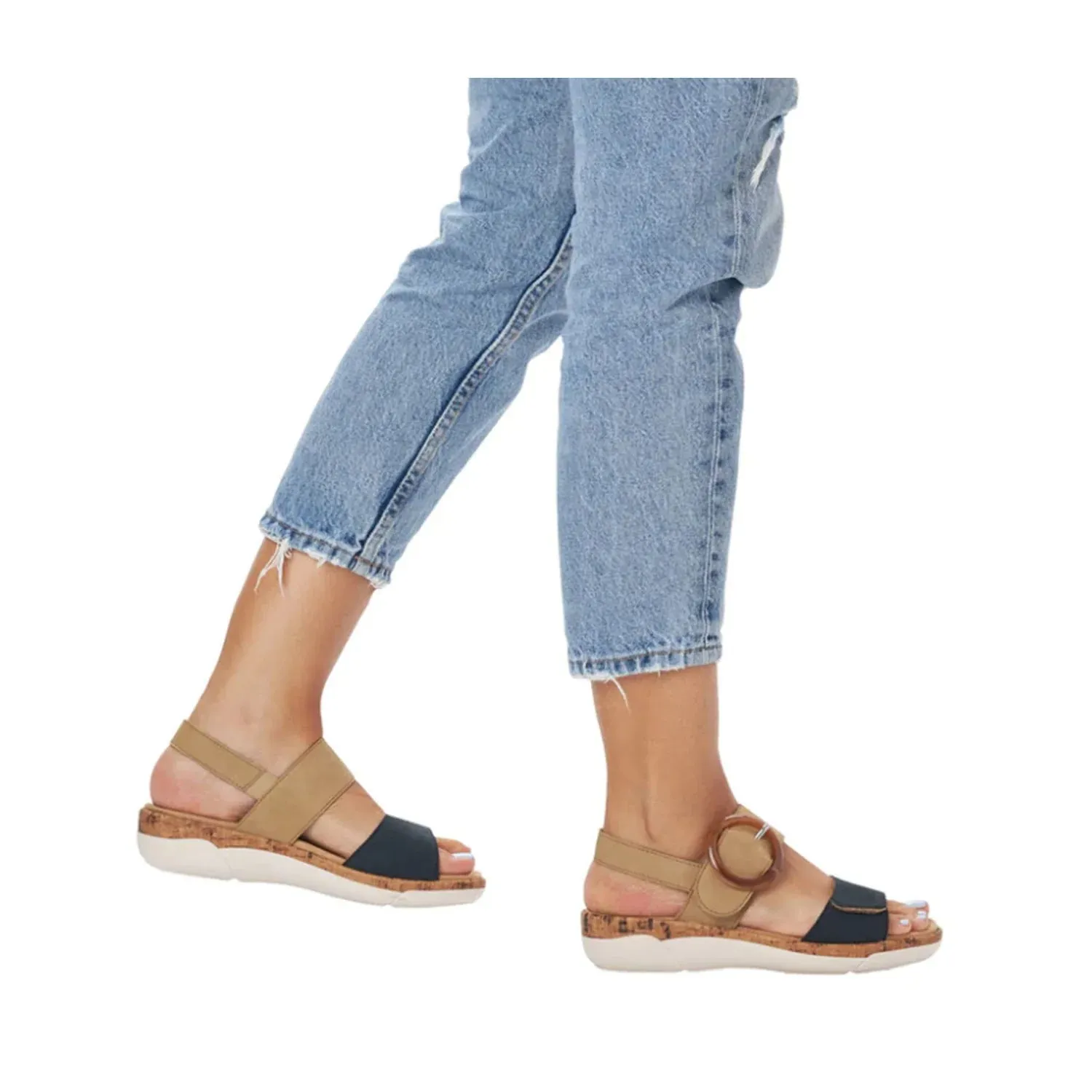 Jocelyn R6853