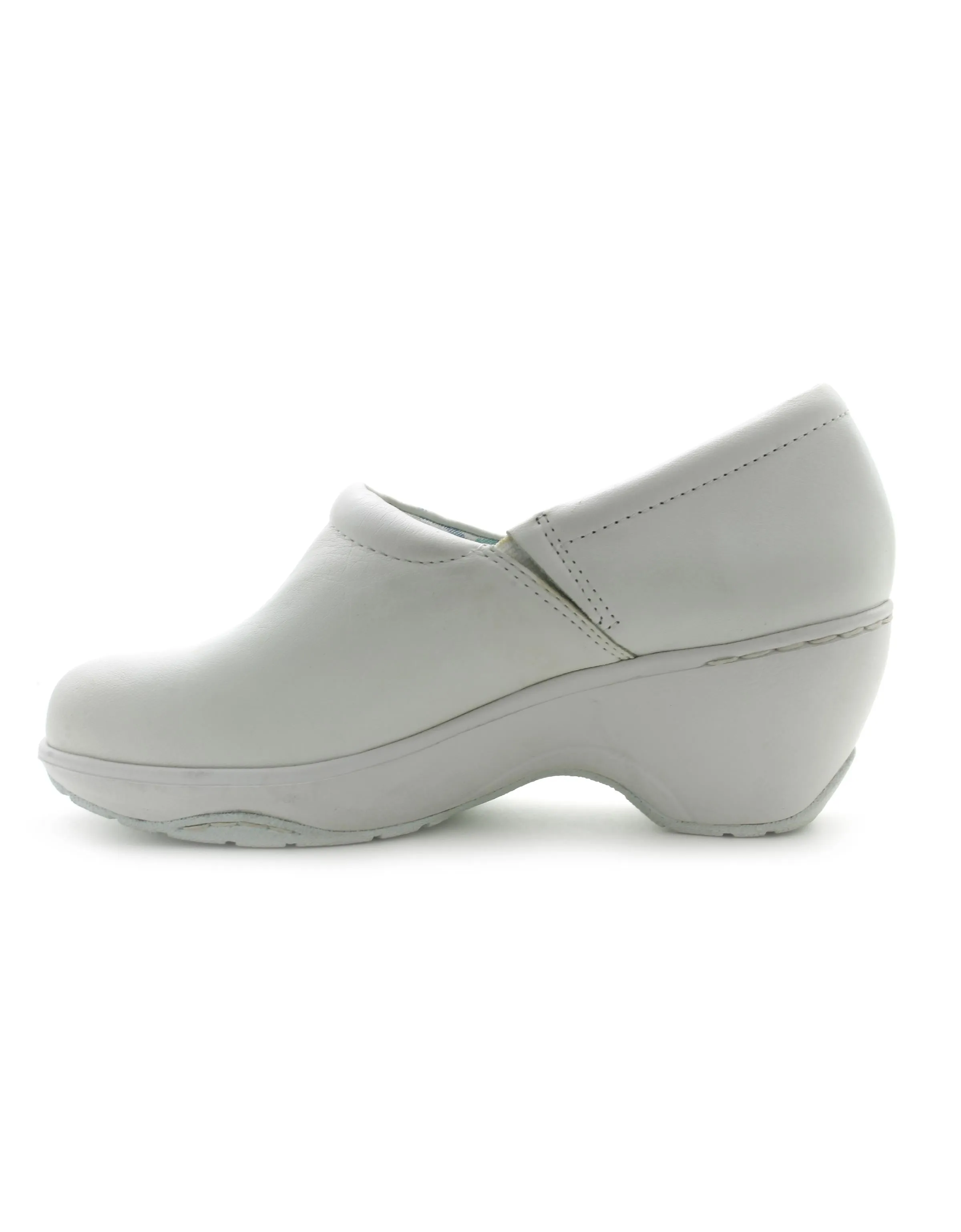 Nurse Mates Women's Bryar Shoe in White