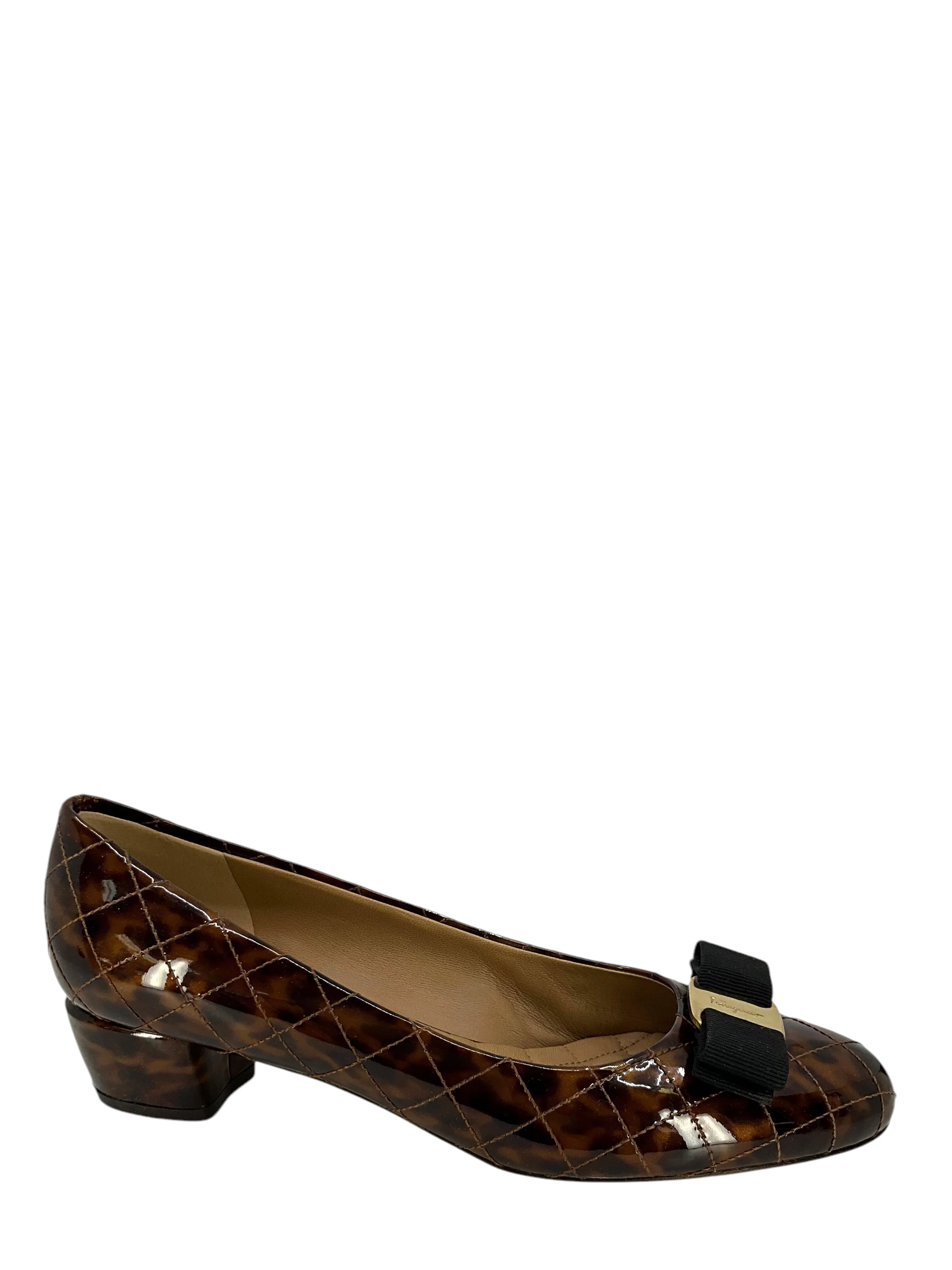 Salvatore Ferragamo Vara Bow Patent Pumps Size 8 NEW