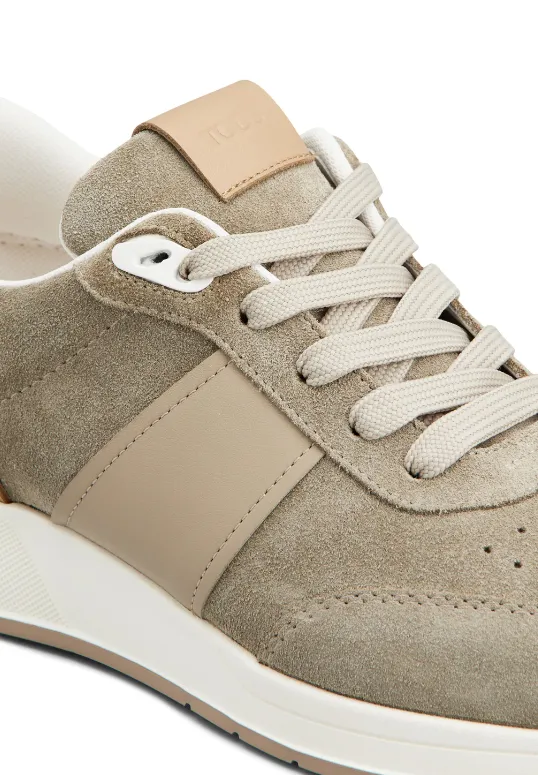 Tod's Sneakers in Suede